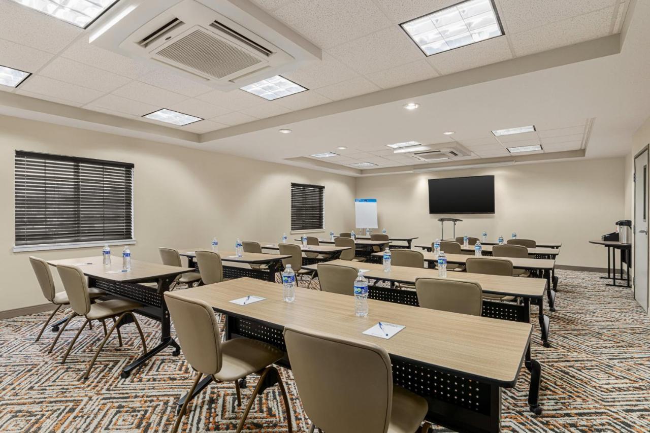 Candlewood Boise-meridian By Ihg Hotel