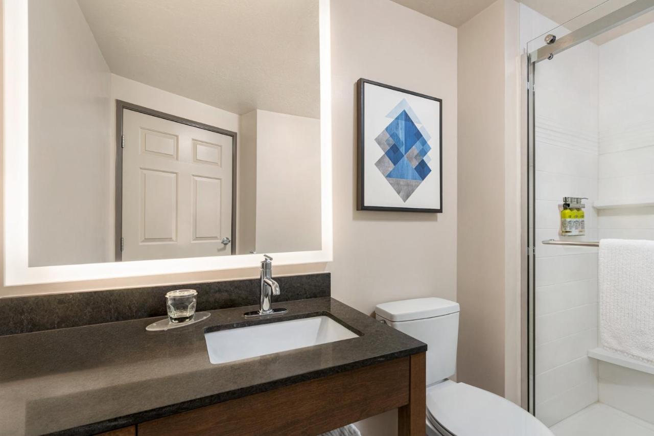 Hotel Candlewood Boise-meridian By Ihg 2*