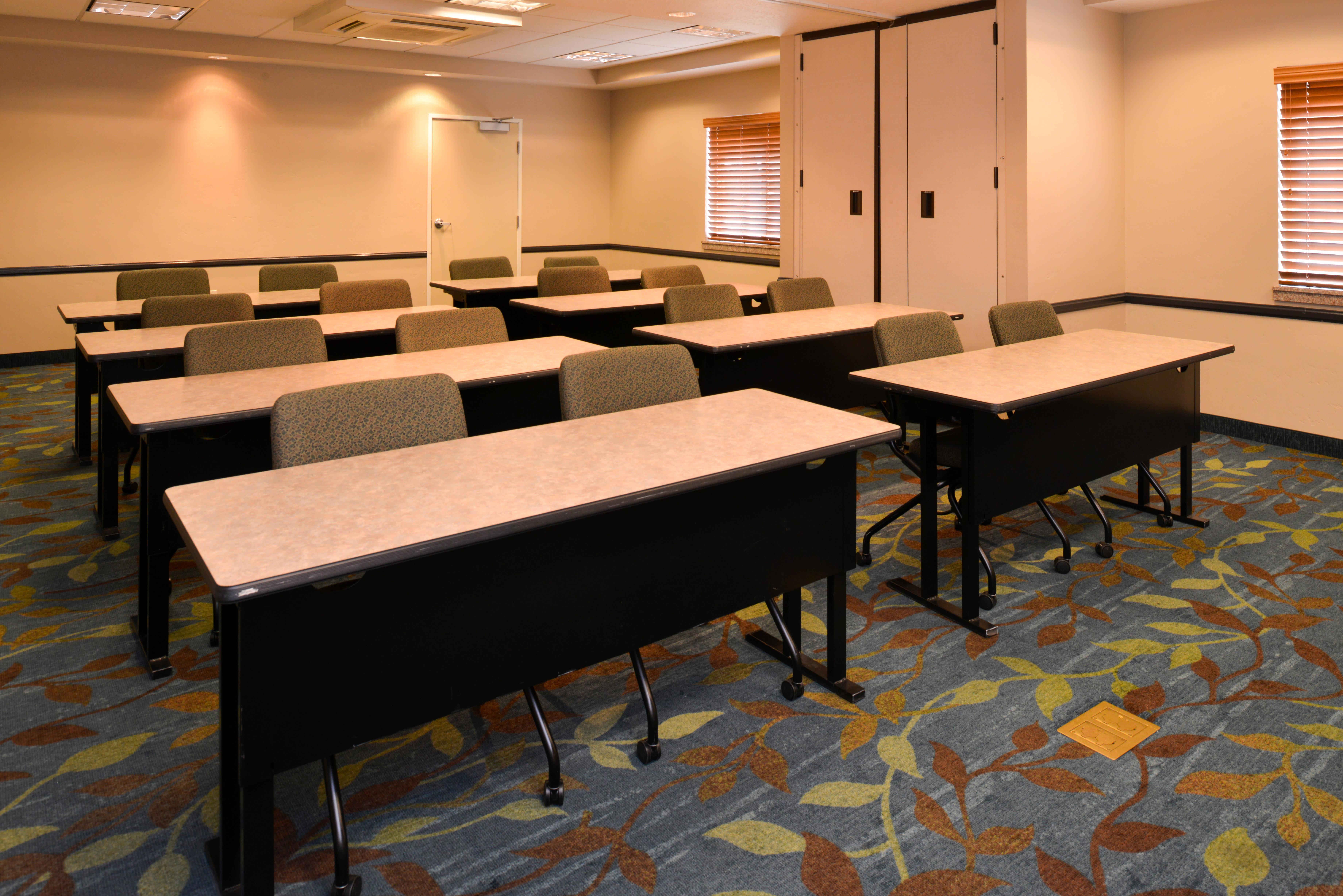 Candlewood Boise-meridian By Ihg Meridian
