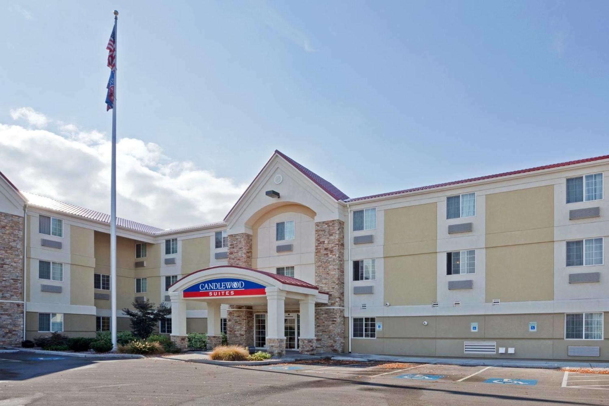 Hotel Candlewood Boise-meridian By Ihg 2*