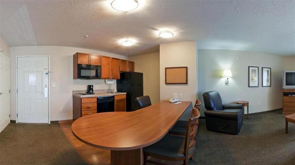 Candlewood Boise-meridian By Ihg 2*